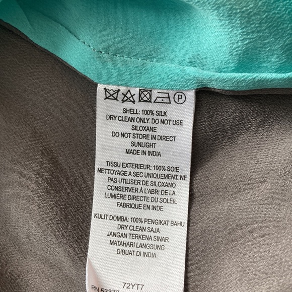 NWT French Connection 💯 silk tank top turquoise and gray w peach accents - Picture 6 of 6